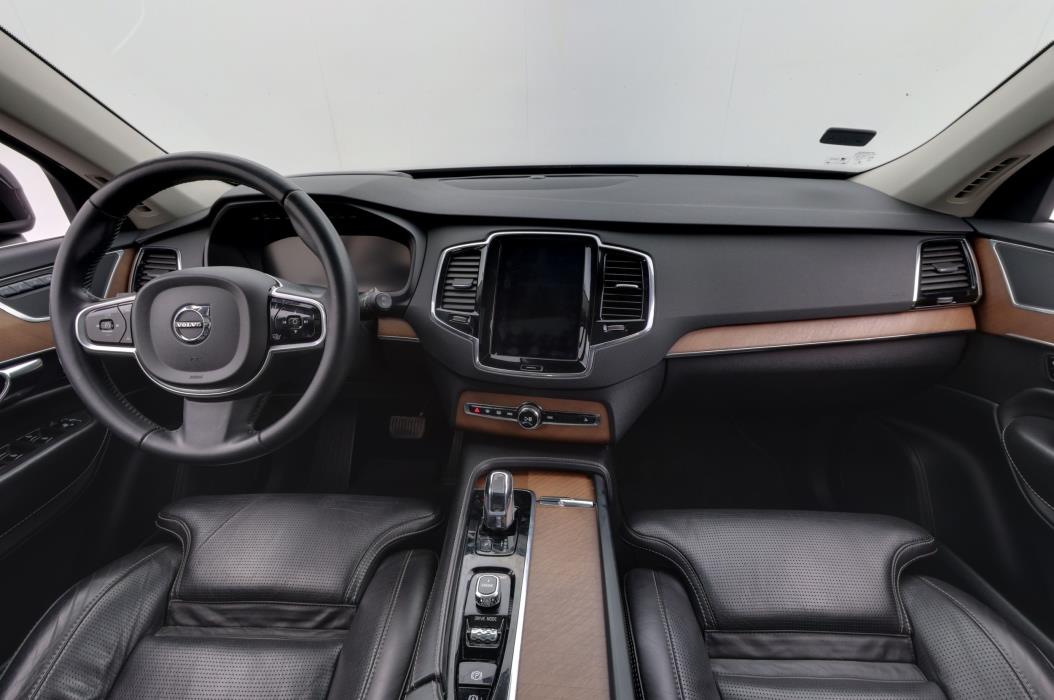 Volvo XC90 2016