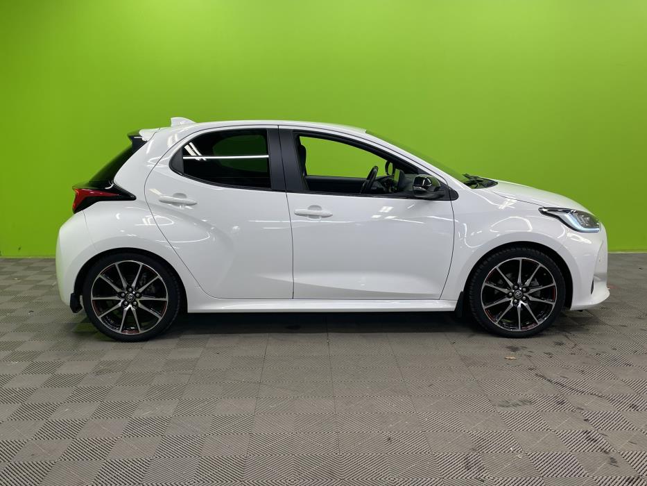 Toyota Yaris 2023