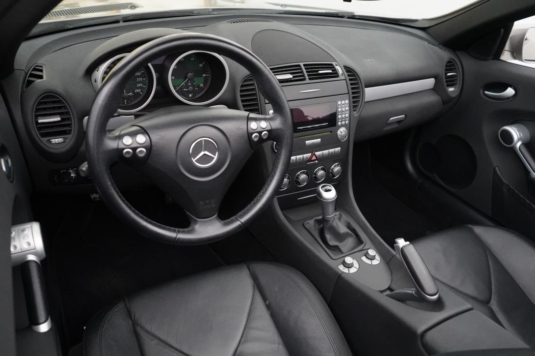 Mercedes-Benz SLK 2005