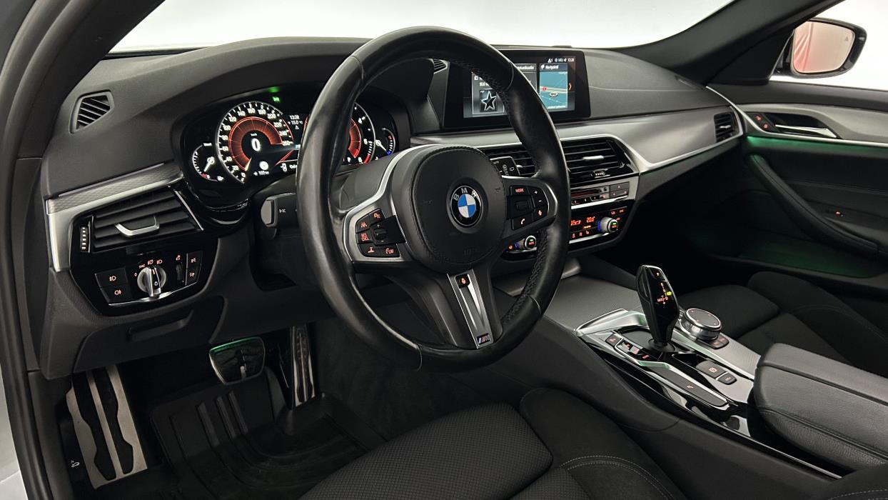 BMW 520 2018