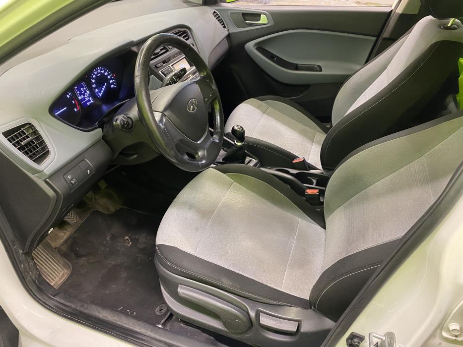 Hyundai i20 2016