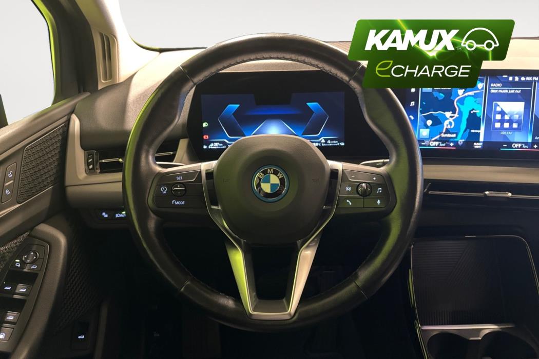 BMW 225 2023
