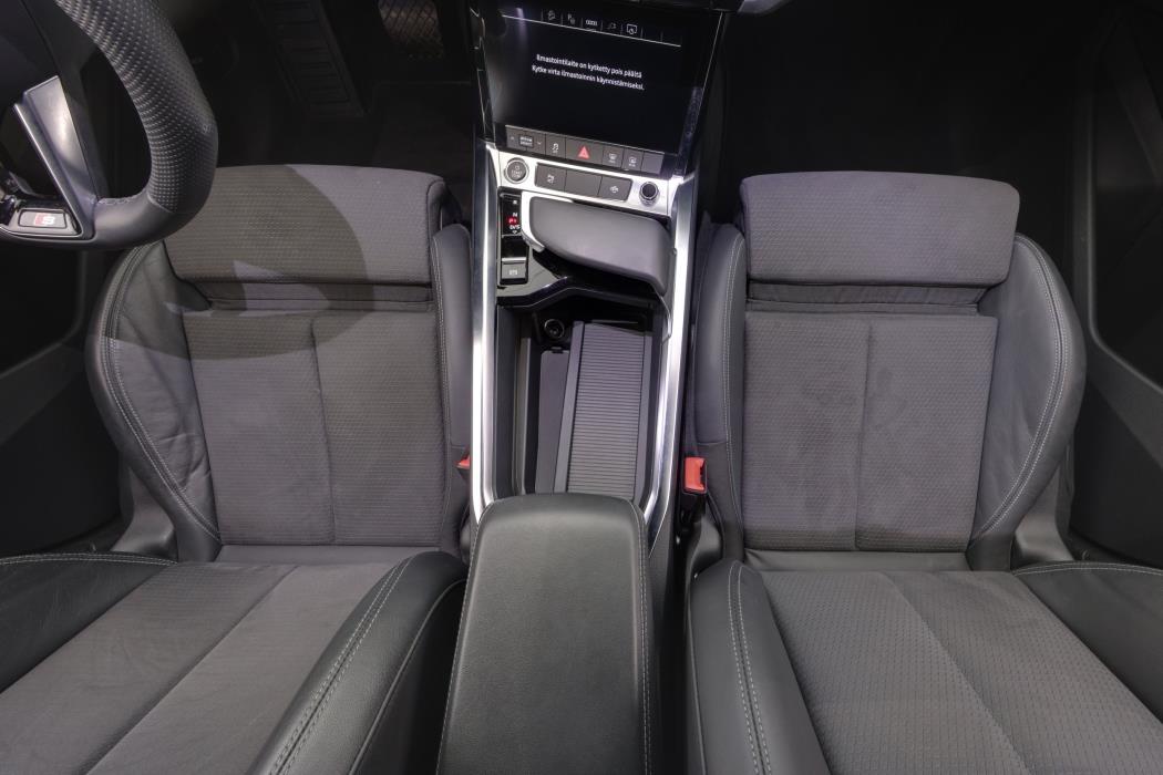 Audi e-tron 2021