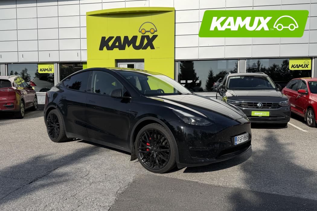 Tesla Model Y 2022