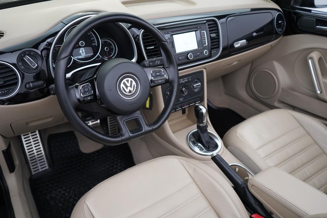 Volkswagen Beetle 2013