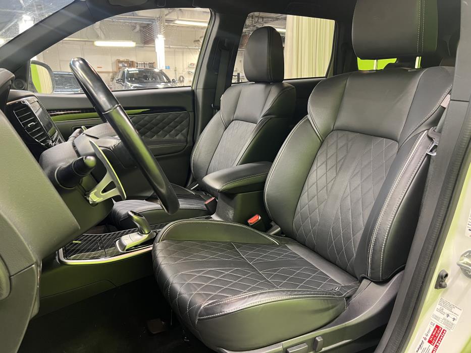 Mitsubishi Outlander PHEV 2019