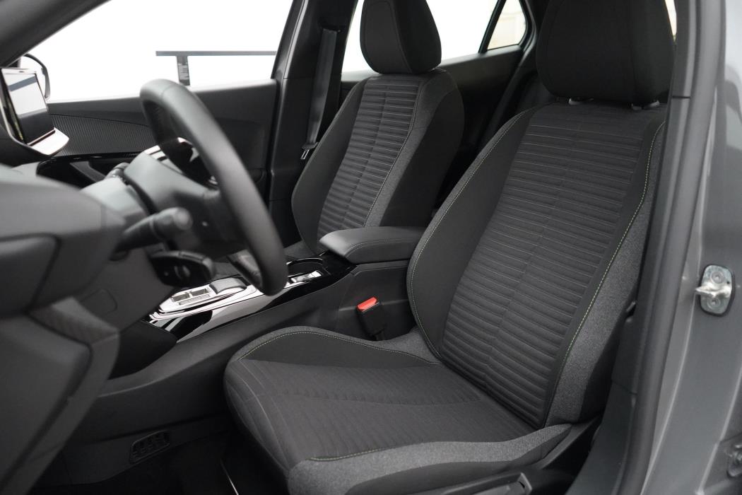 Peugeot e-2008 2024