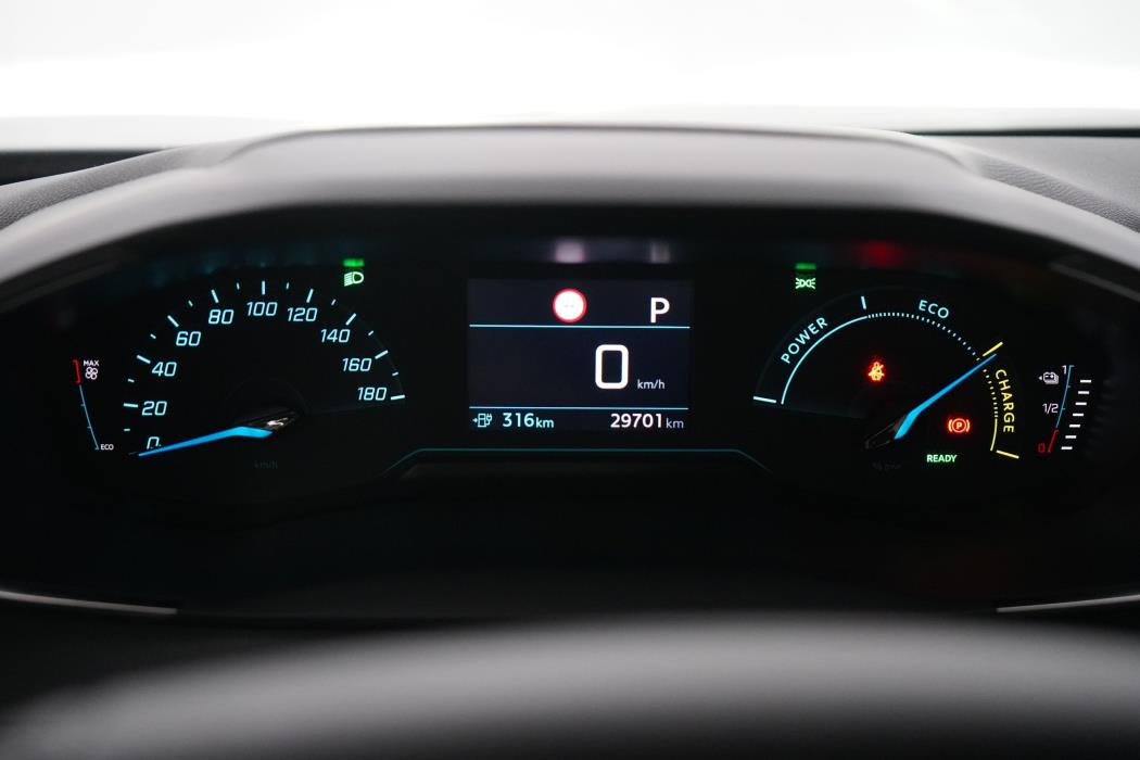 Peugeot e-2008 2024