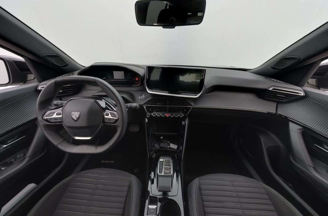 Peugeot e-2008 2024