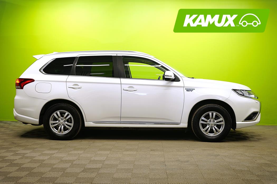 Mitsubishi Outlander PHEV 2020