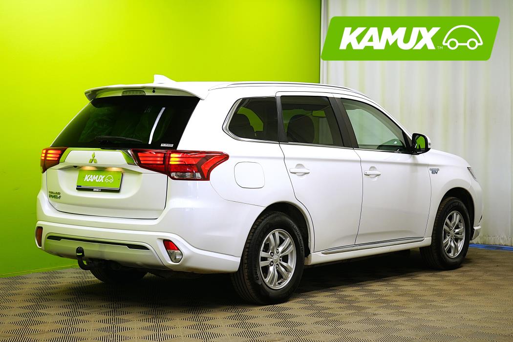 Mitsubishi Outlander PHEV 2020