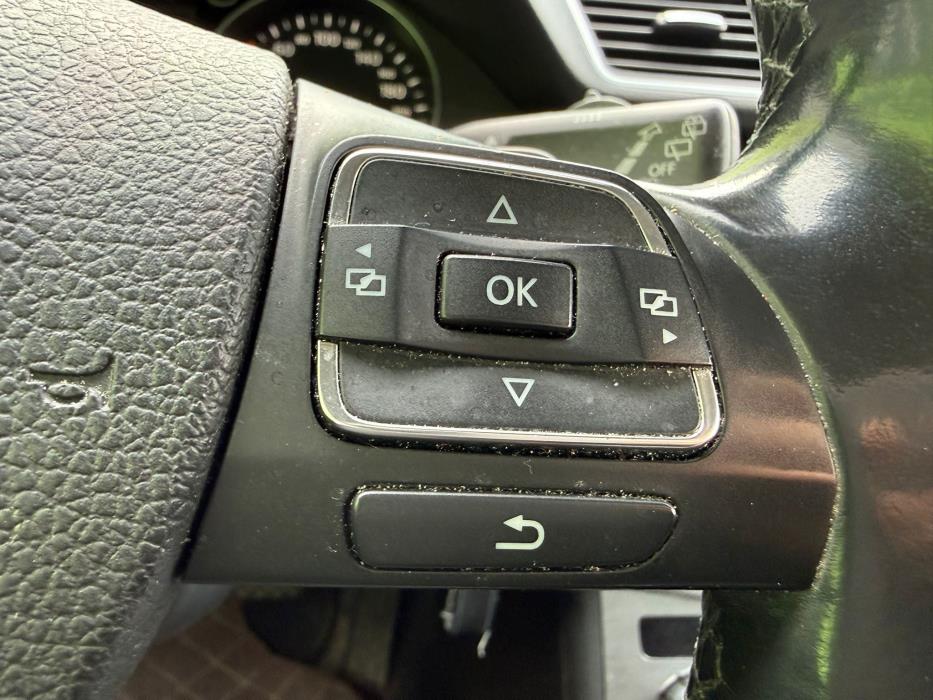 Volkswagen Passat 2012