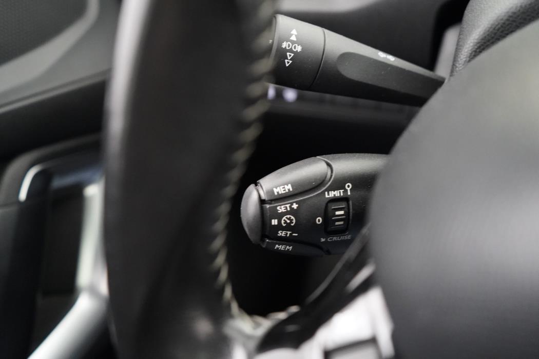 Peugeot 308 2014
