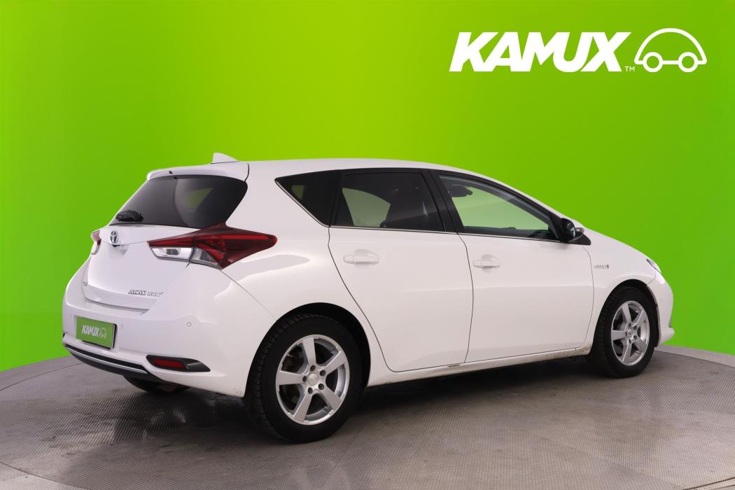 Toyota Auris 2016