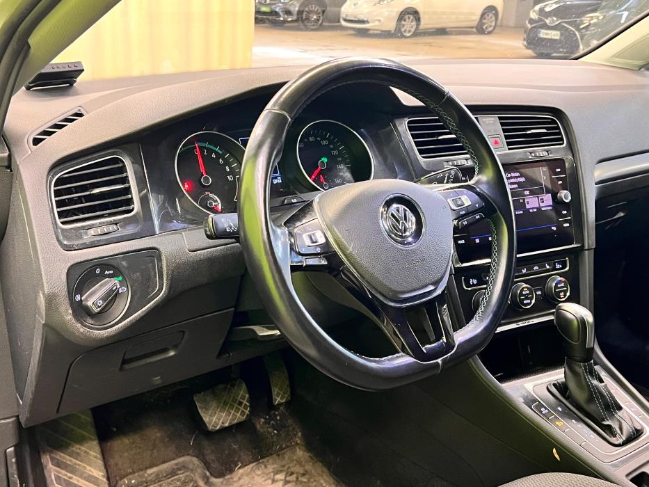 Volkswagen Golf 2020