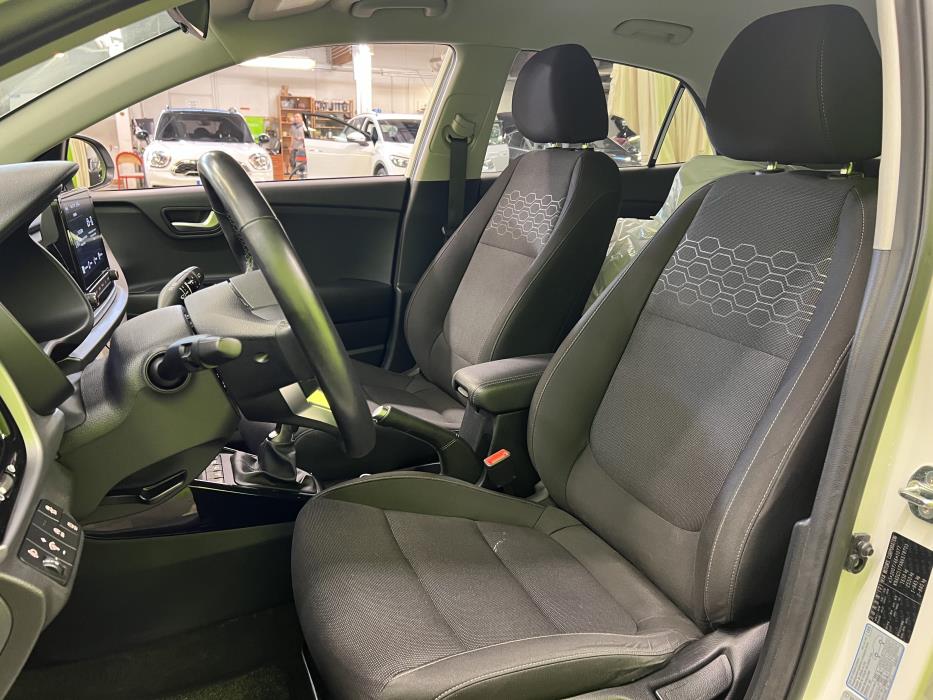 Kia Rio 2021