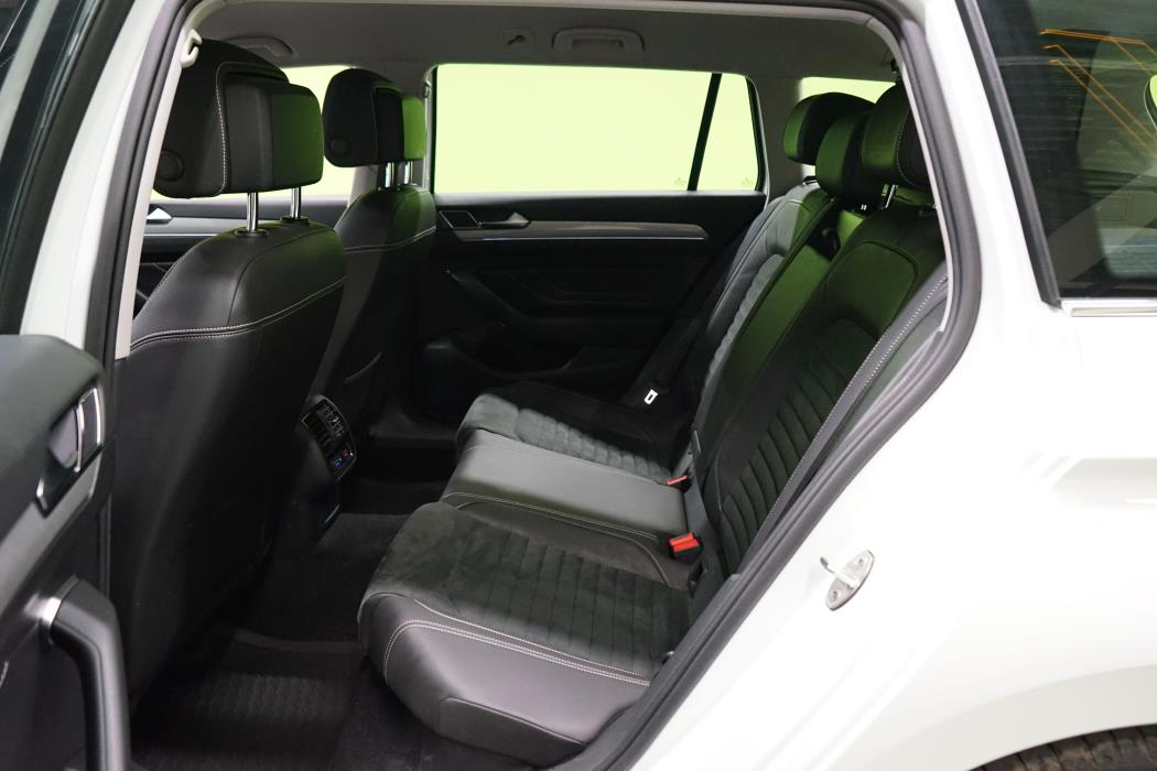 Volkswagen Passat 2021