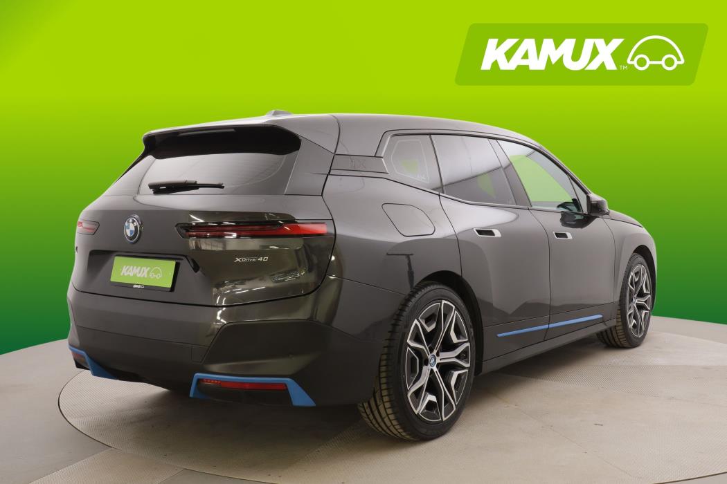BMW iX 2022