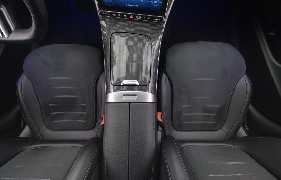 Mercedes-Benz C 2024