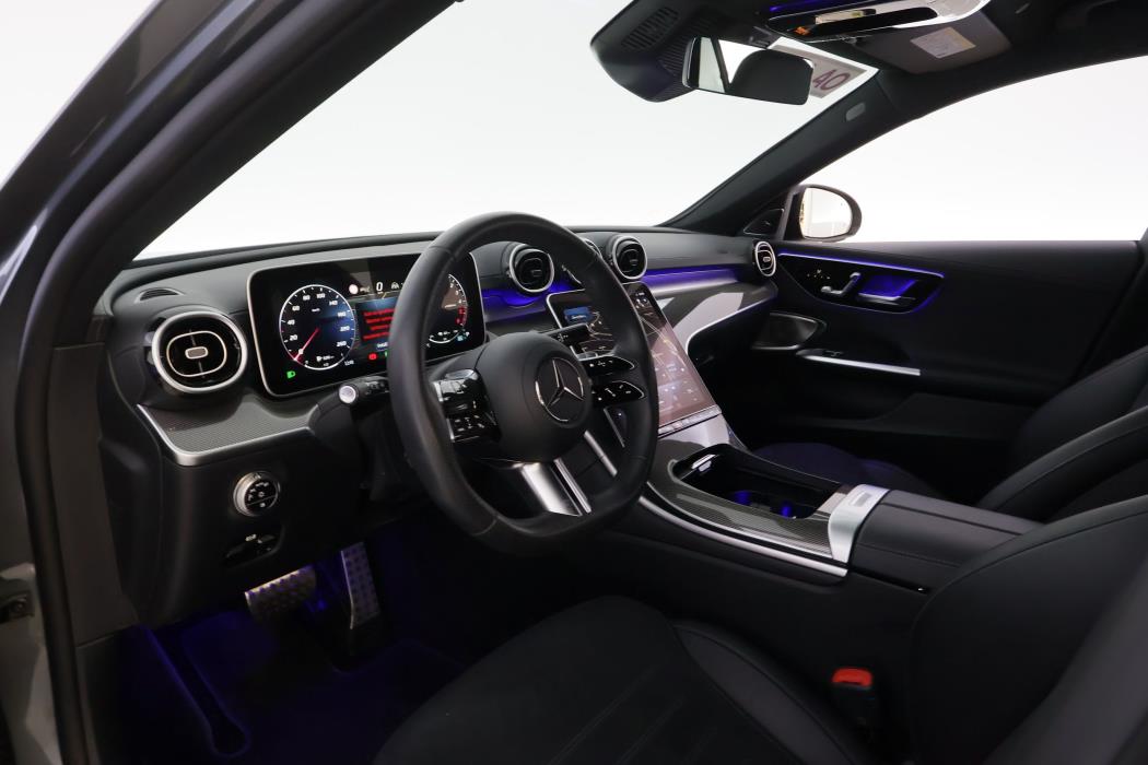 Mercedes-Benz C 2024