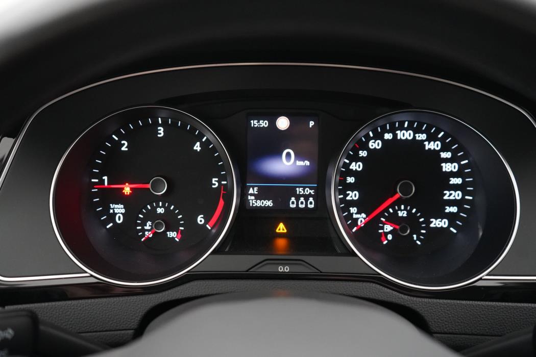 Volkswagen Passat 2023