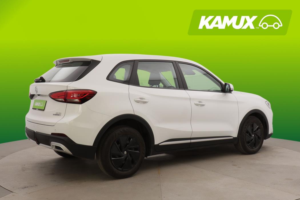 MG ZS 2025