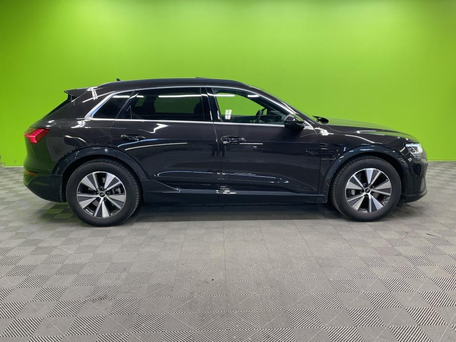Audi Q8 e-tron 2024