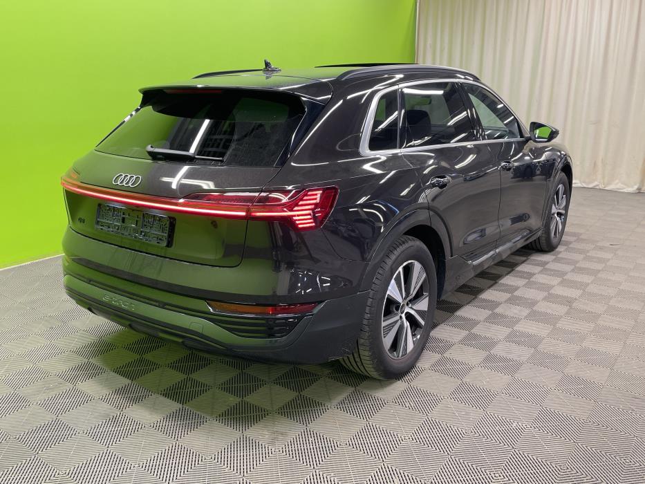 Audi Q8 e-tron 2024