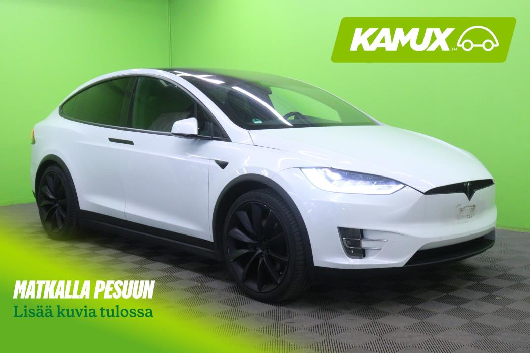 Tesla Model X 2020