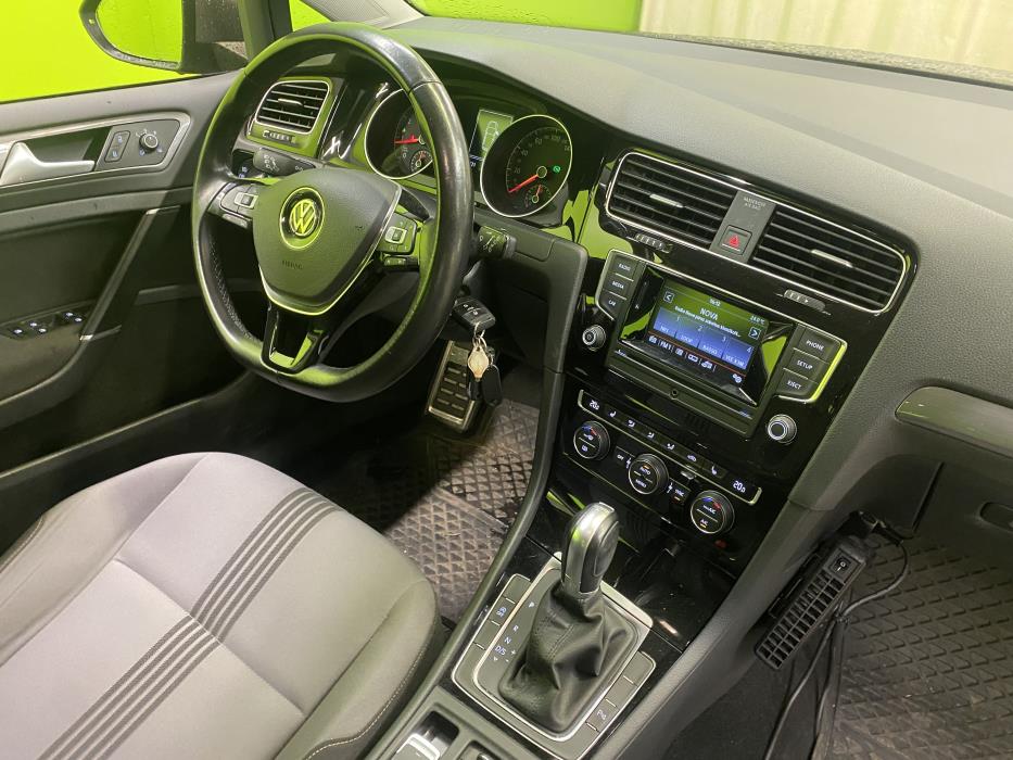 Volkswagen Golf 2016