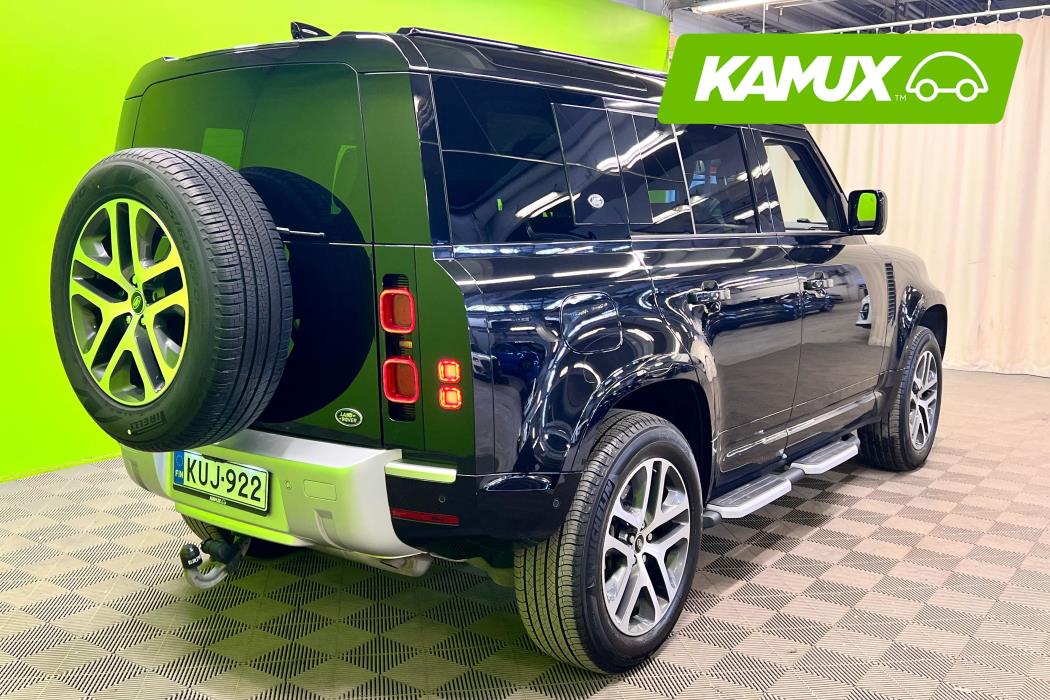 Land Rover Defender 2023