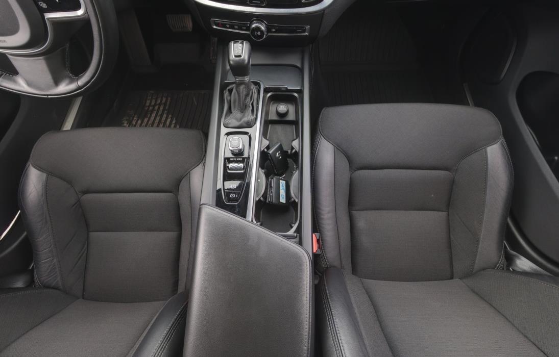 Volvo V60 Cross Country 2019