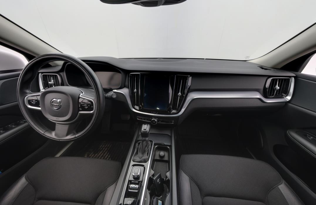 Volvo V60 Cross Country 2019