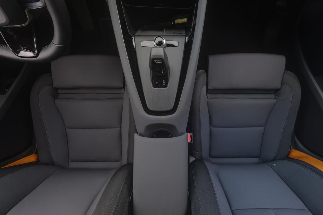 Polestar 2 2025