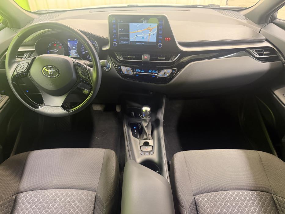 Toyota C-HR 2023