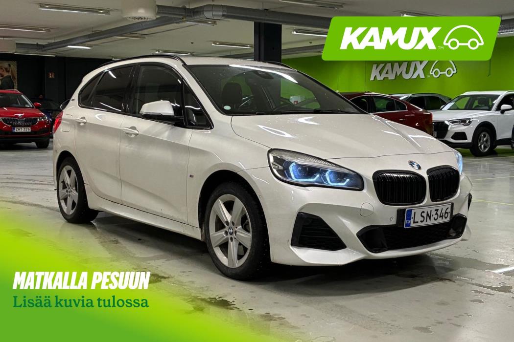 BMW 225 2019