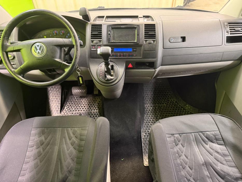 Volkswagen Caravelle 2006