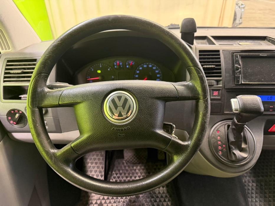 Volkswagen Caravelle 2006