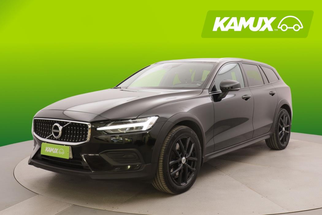 Volvo V60 Cross Country 2022