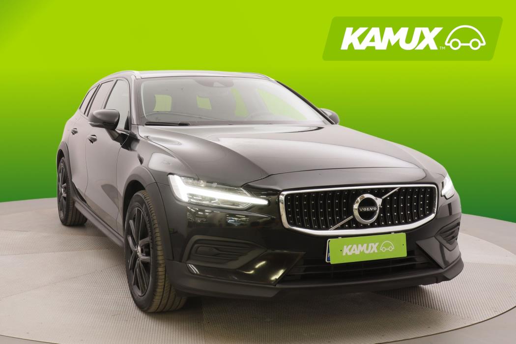 Volvo V60 Cross Country 2022