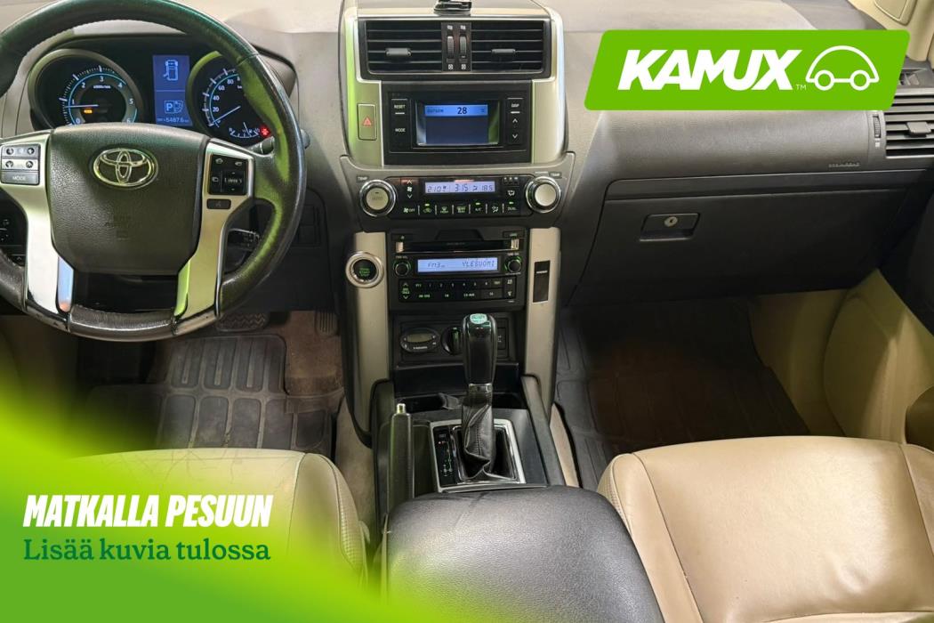 Toyota Land Cruiser 2010