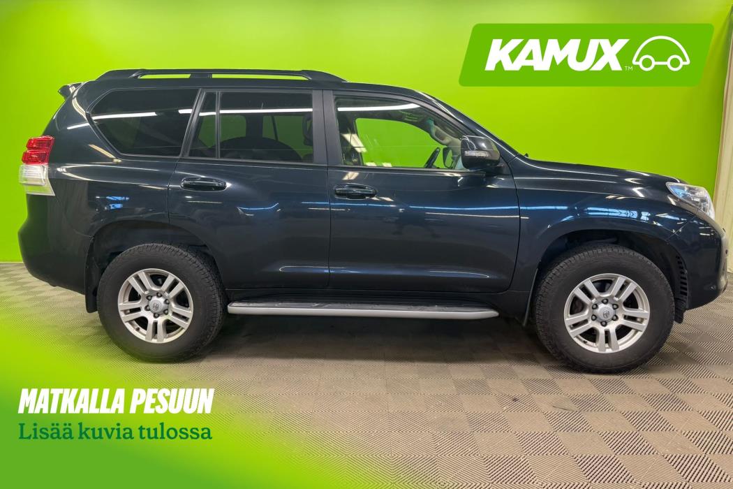 Toyota Land Cruiser 2010
