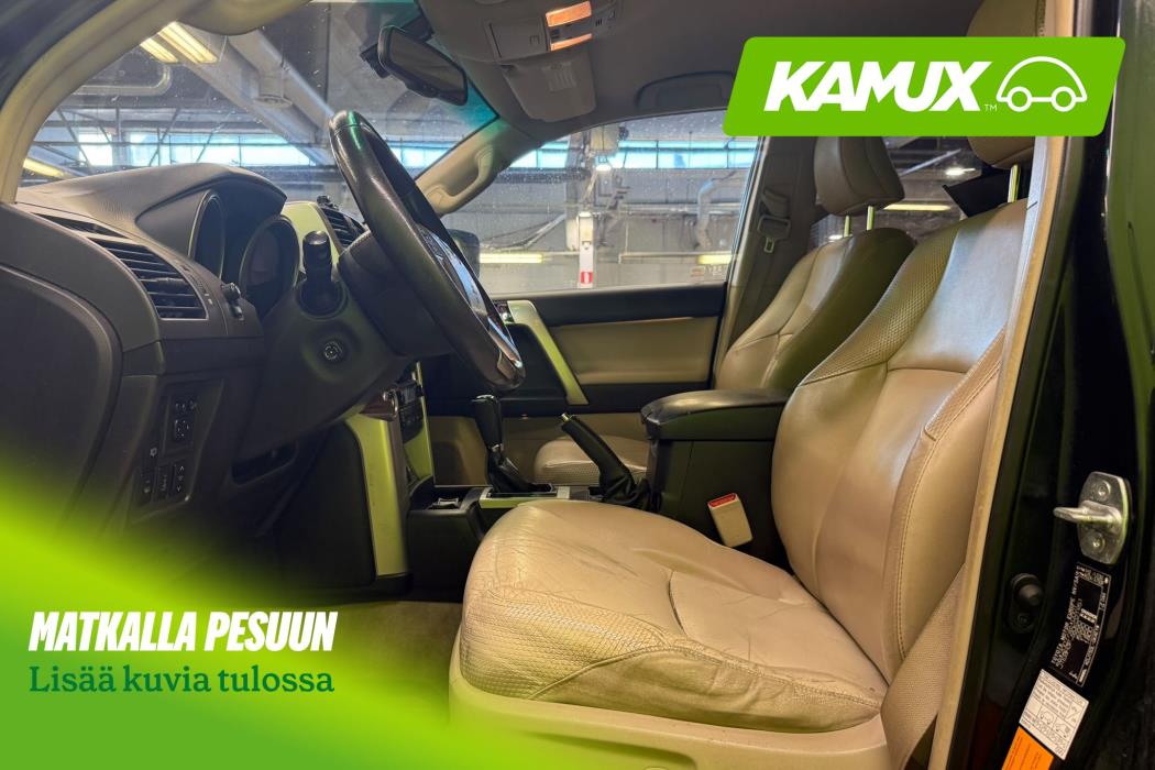 Toyota Land Cruiser 2010