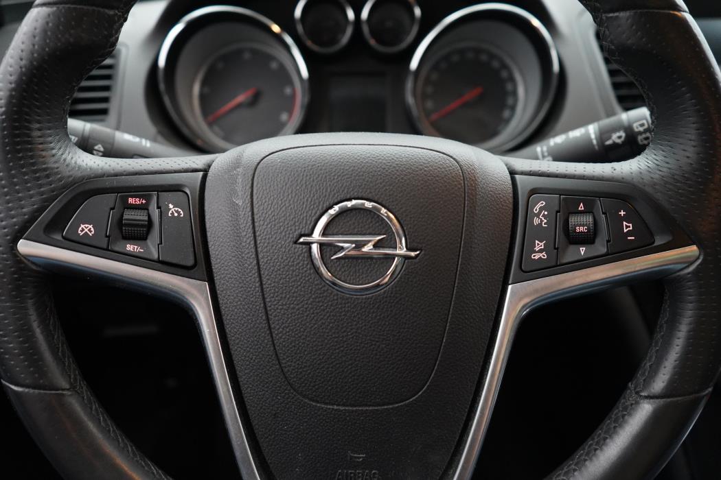 Opel Insignia 2013