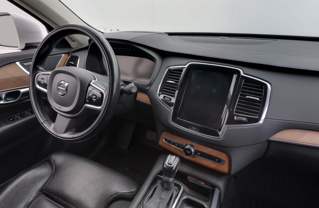 Volvo XC90 2019