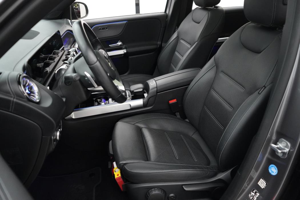 Mercedes-Benz EQB 2023