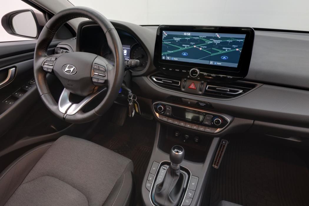 Hyundai i30 2021