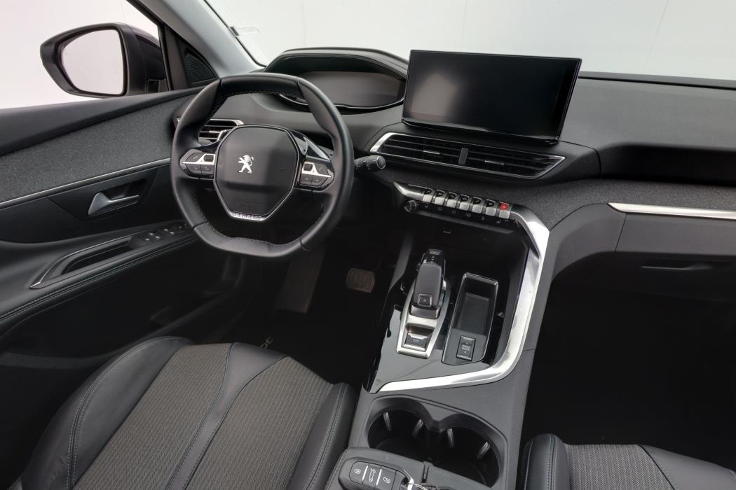 Peugeot 3008 2022