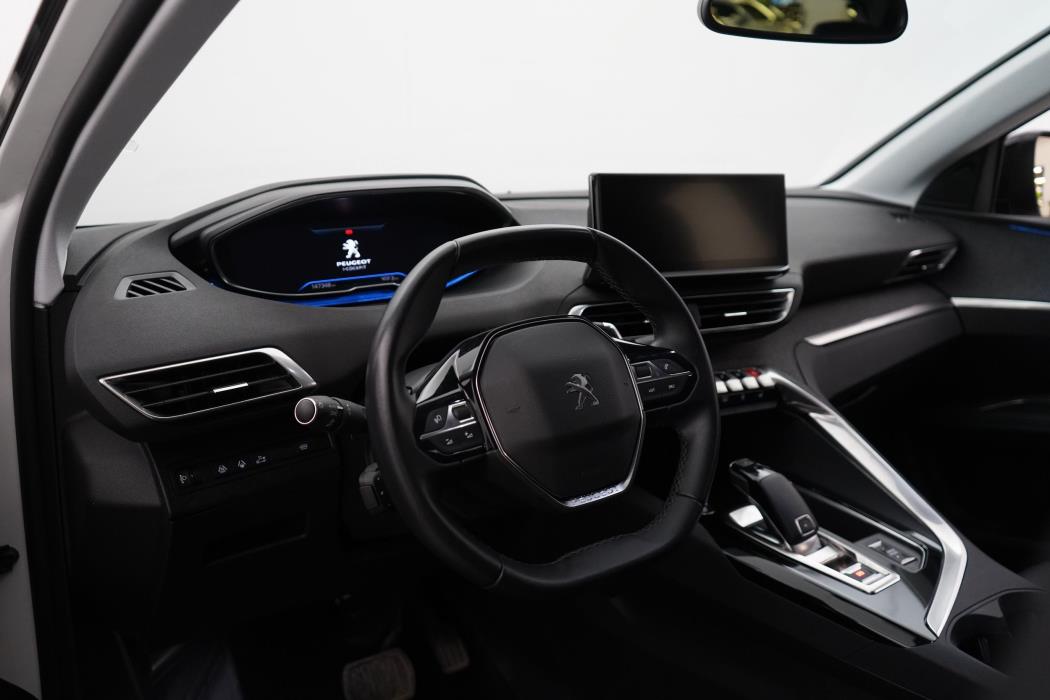 Peugeot 3008 2022