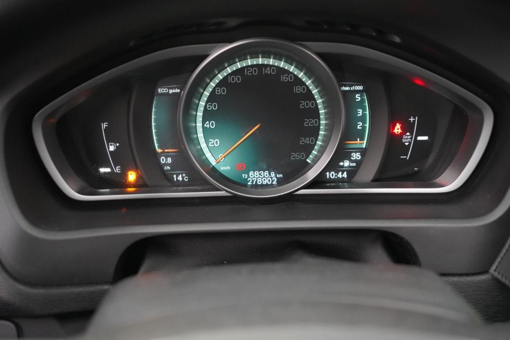 Volvo V40 Cross Country 2016